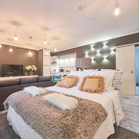 In Bed With Lisbon - Lux4You Taguspark Massama Exterior foto